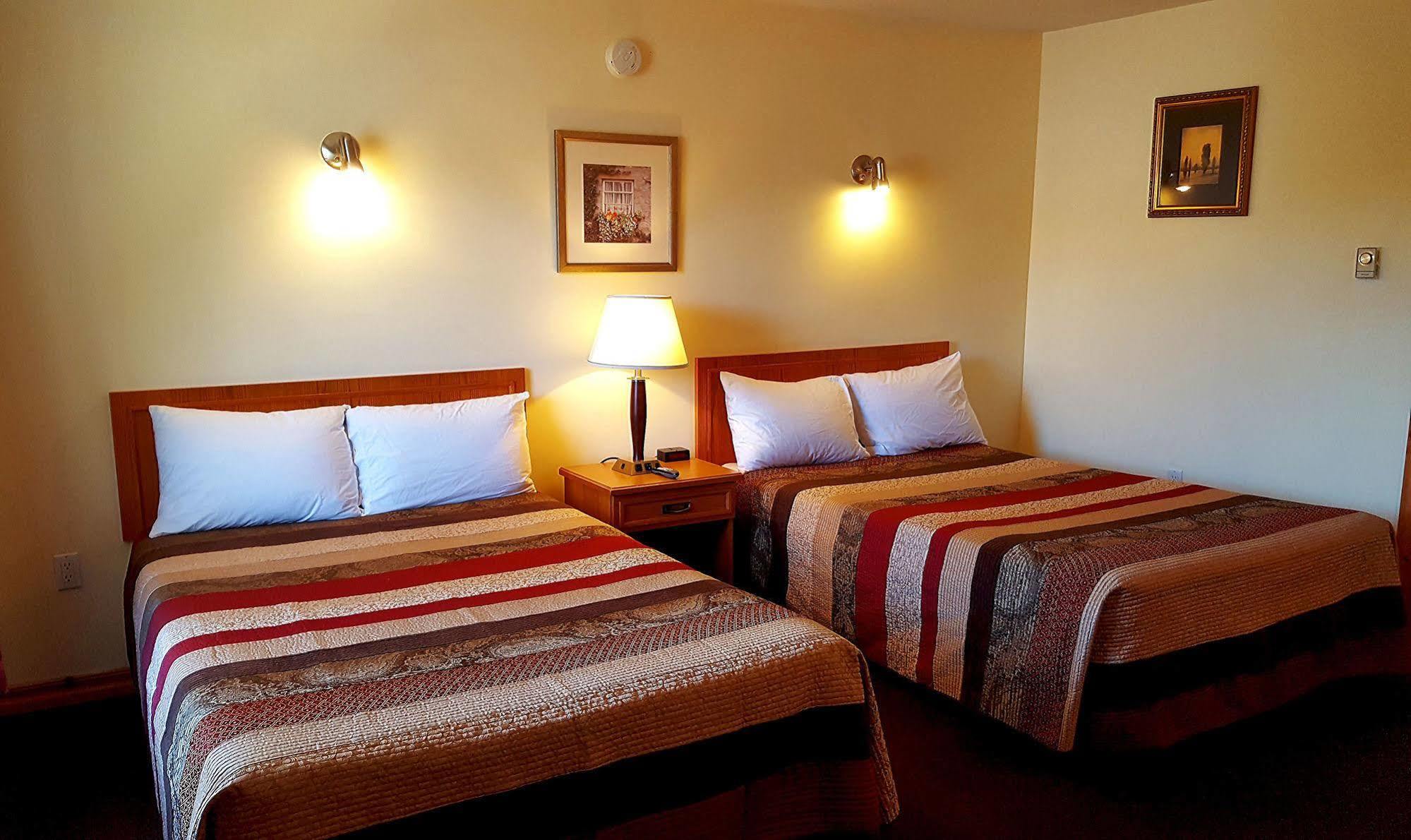 Rainbow Inn Хънтсвил Екстериор снимка